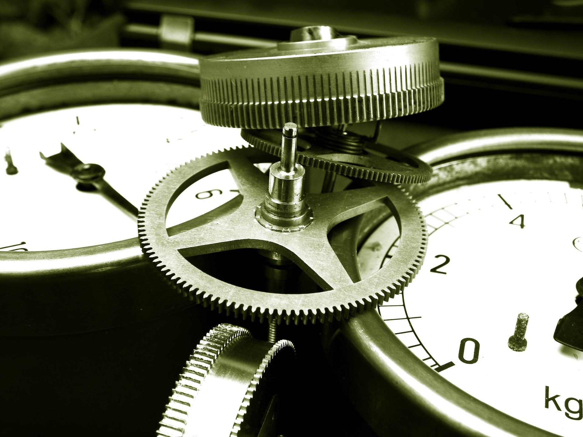 Horloge représentant les garanties prévoyance de la Convention Collective du Commerce de Détail de l'Horlogerie Bijouterie